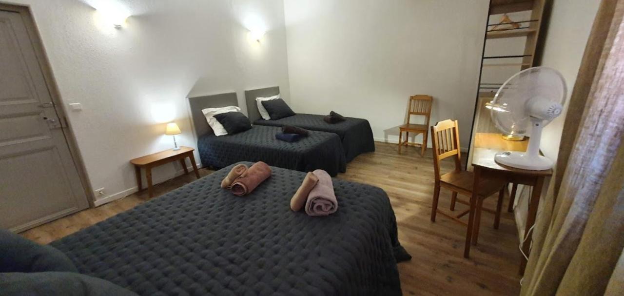 Gite De 420 Metres Carres Dans Chateau L'Ange Au Violon Jusqu'A 13 Couchages Conques-sur-Orbiel Exteriör bild